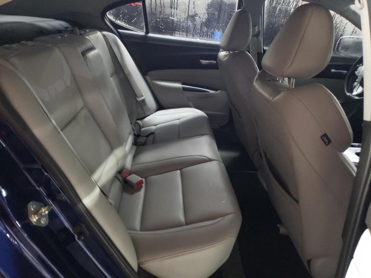 2016 Acura TLX - Image 10