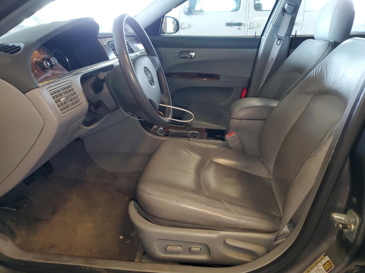 2005 Buick Lacrosse Cxl VIN: 2G4WD532X51279392 Lot: 45997155