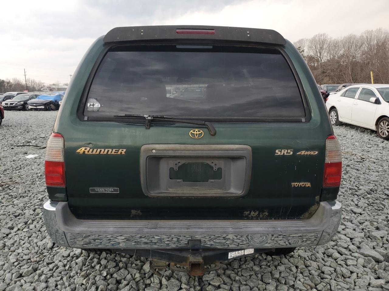 2000 Toyota 4Runner - Image 6