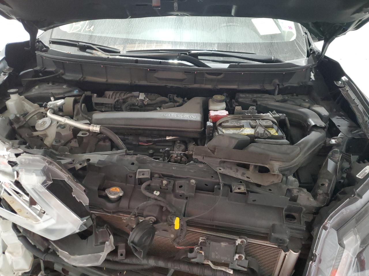 2019 Nissan Rogue - Image 12