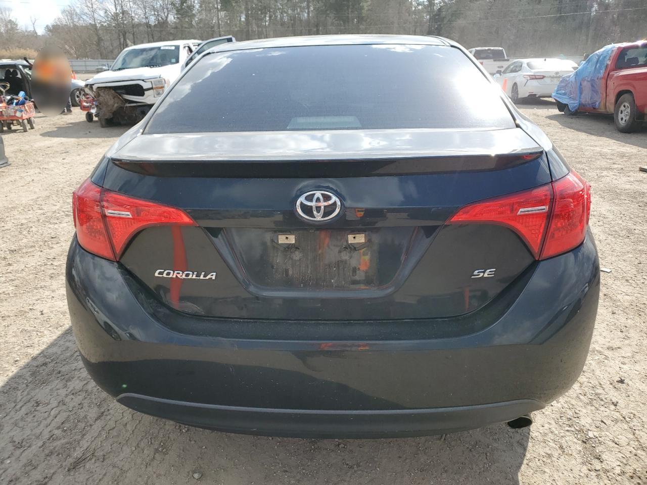 2018 Toyota Corolla - Image 6