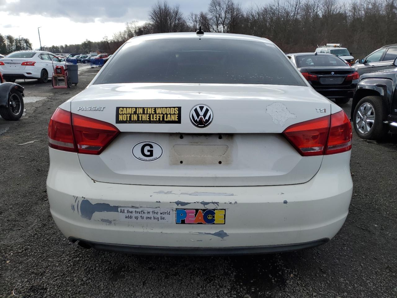 2014 Volkswagen Passat - Image 6
