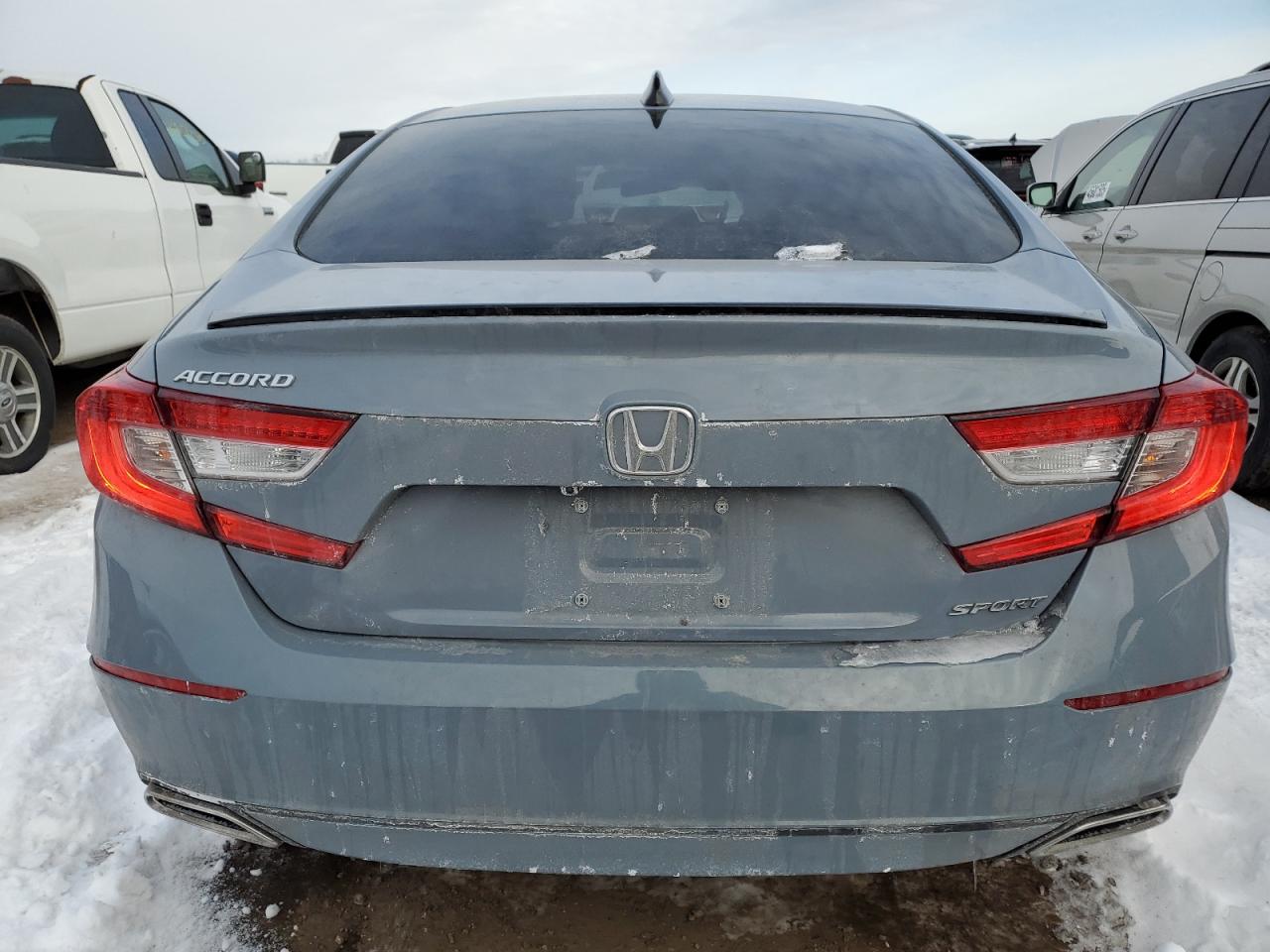 2022 Honda Accord - Image 6