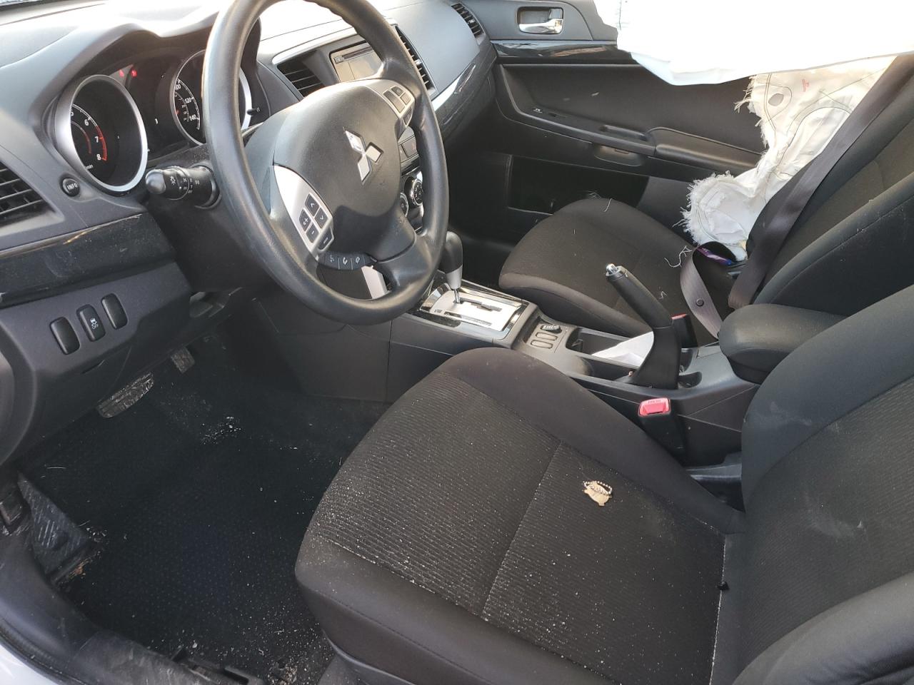 2016 Mitsubishi Lancer - Image 7