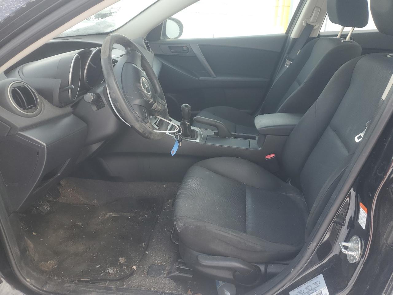 2010 Mazda 3 - Image 7
