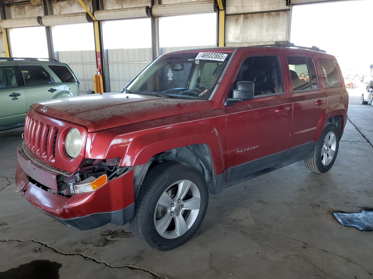 2012 Jeep Patriot Latitude for Sale in Phoenix, AZ - Front End