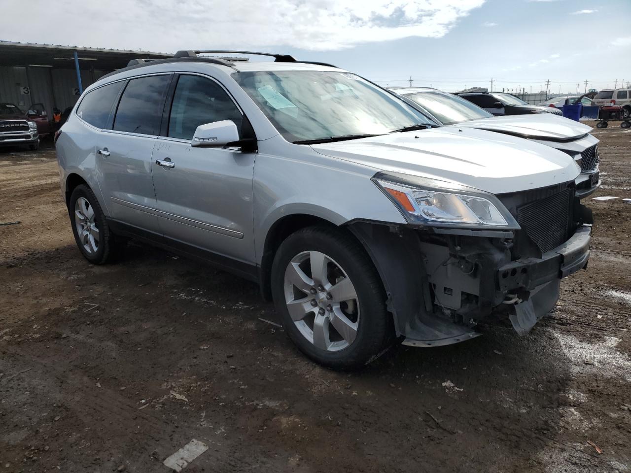 2013 Chevrolet Traverse - Image 4