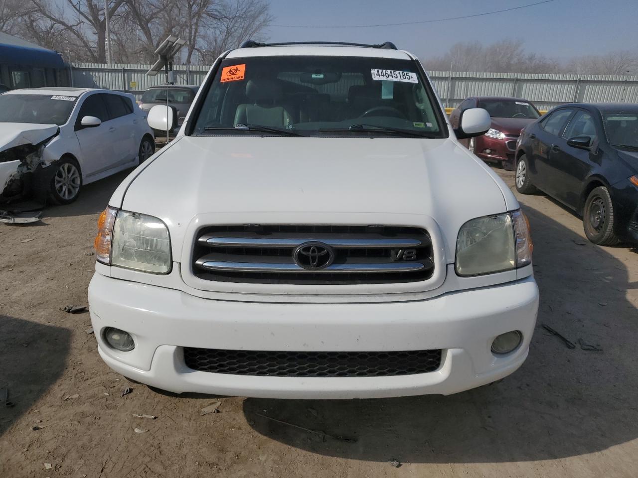 2004 Toyota Sequoia - Image 5