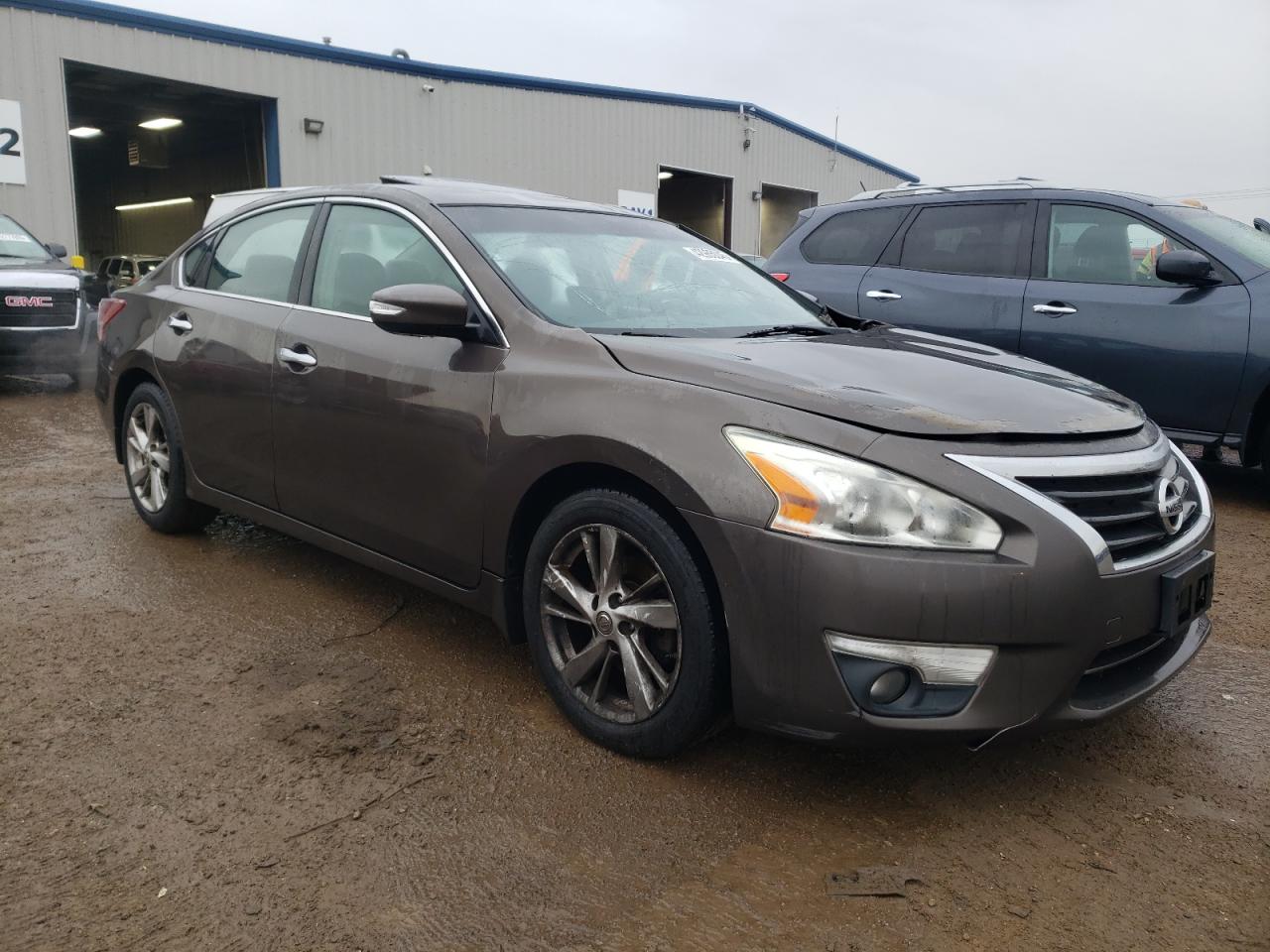 2013 Nissan Altima - Image 4