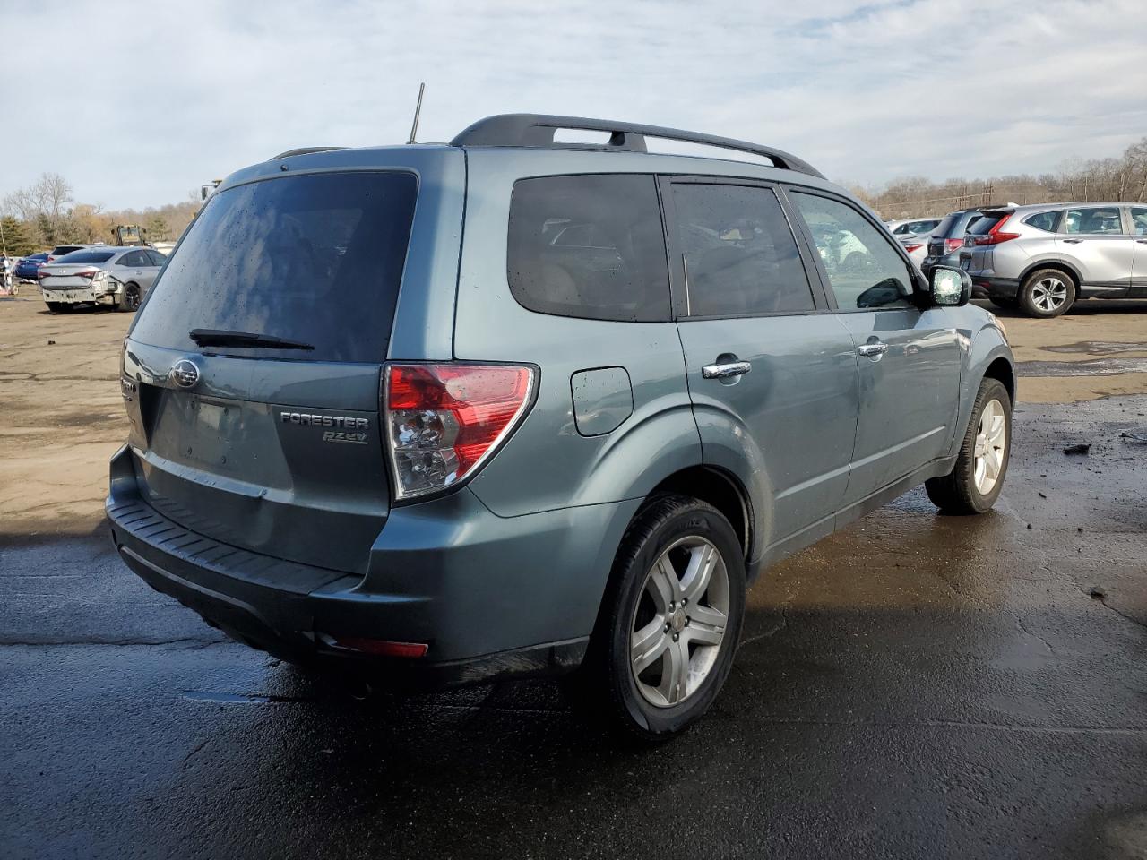 2010 Subaru Forester - Image 3