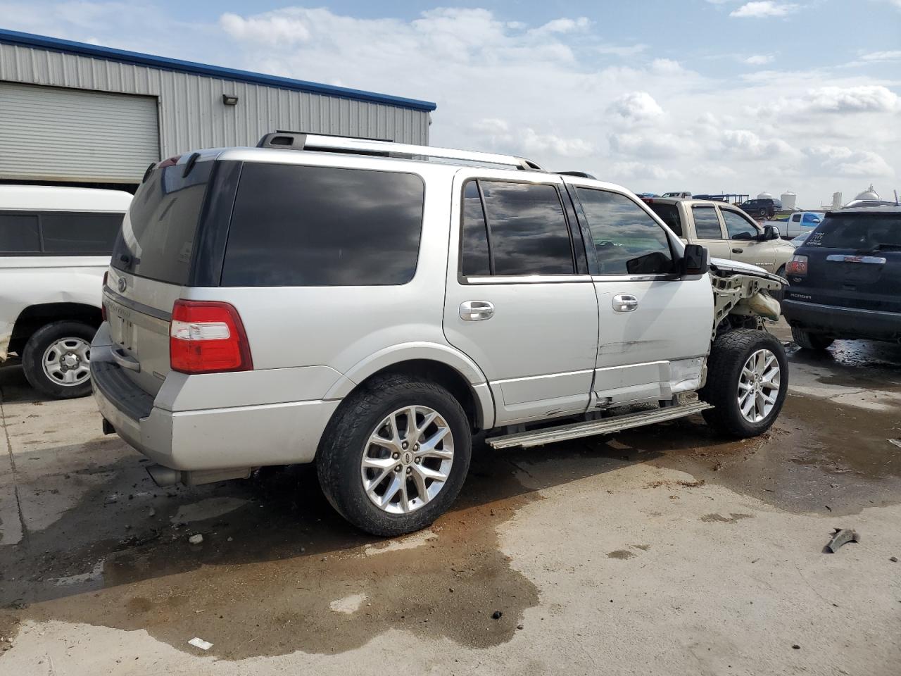 2016 Ford Expedition - Image 3