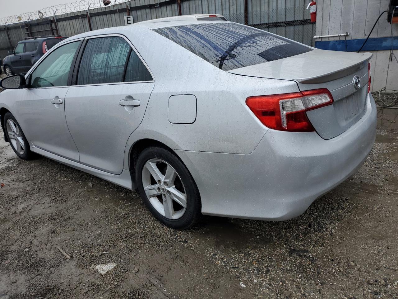 2013 Toyota Camry - Image 2