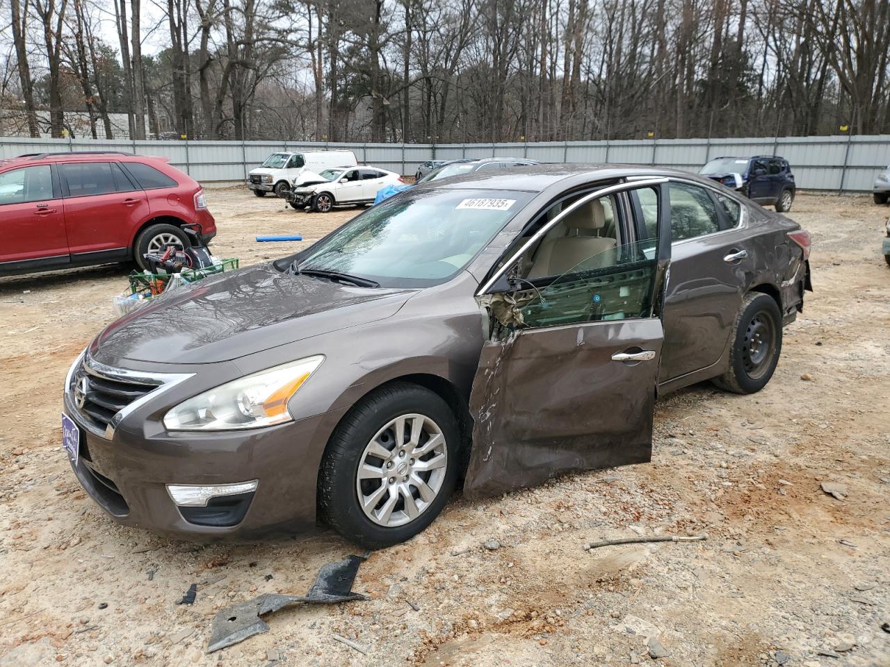2015 Nissan Altima - Image 1