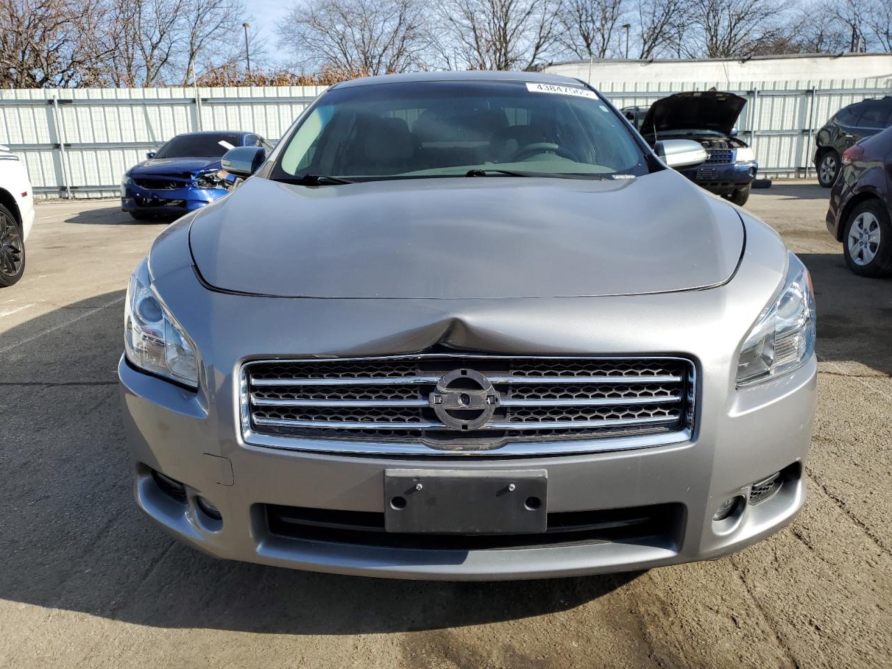 2009 Nissan Maxima - Image 5