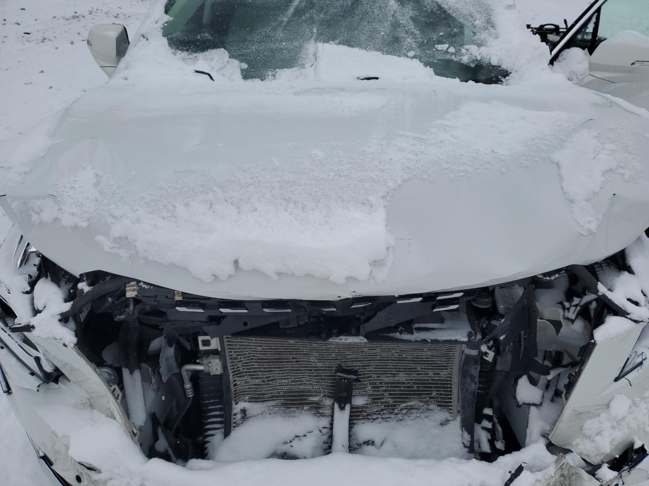 2021 Cadillac XT5 - Image 12