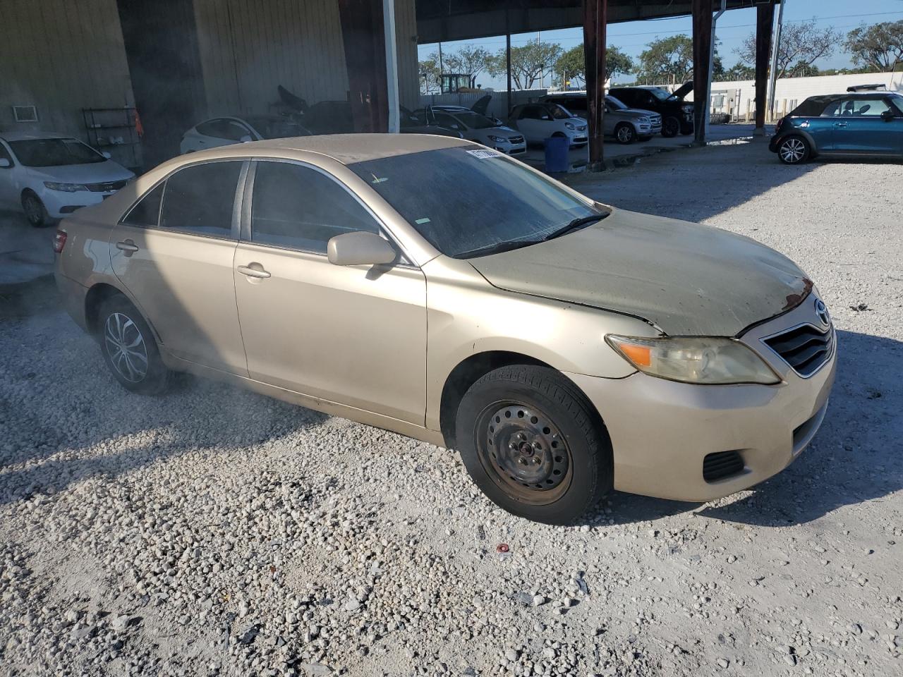 2010 Toyota Camry - Image 4