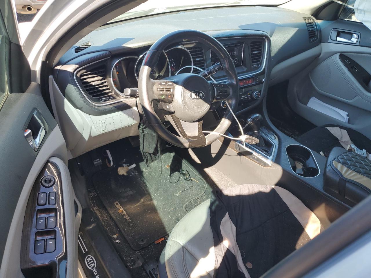 2014 Kia Optima - Image 8