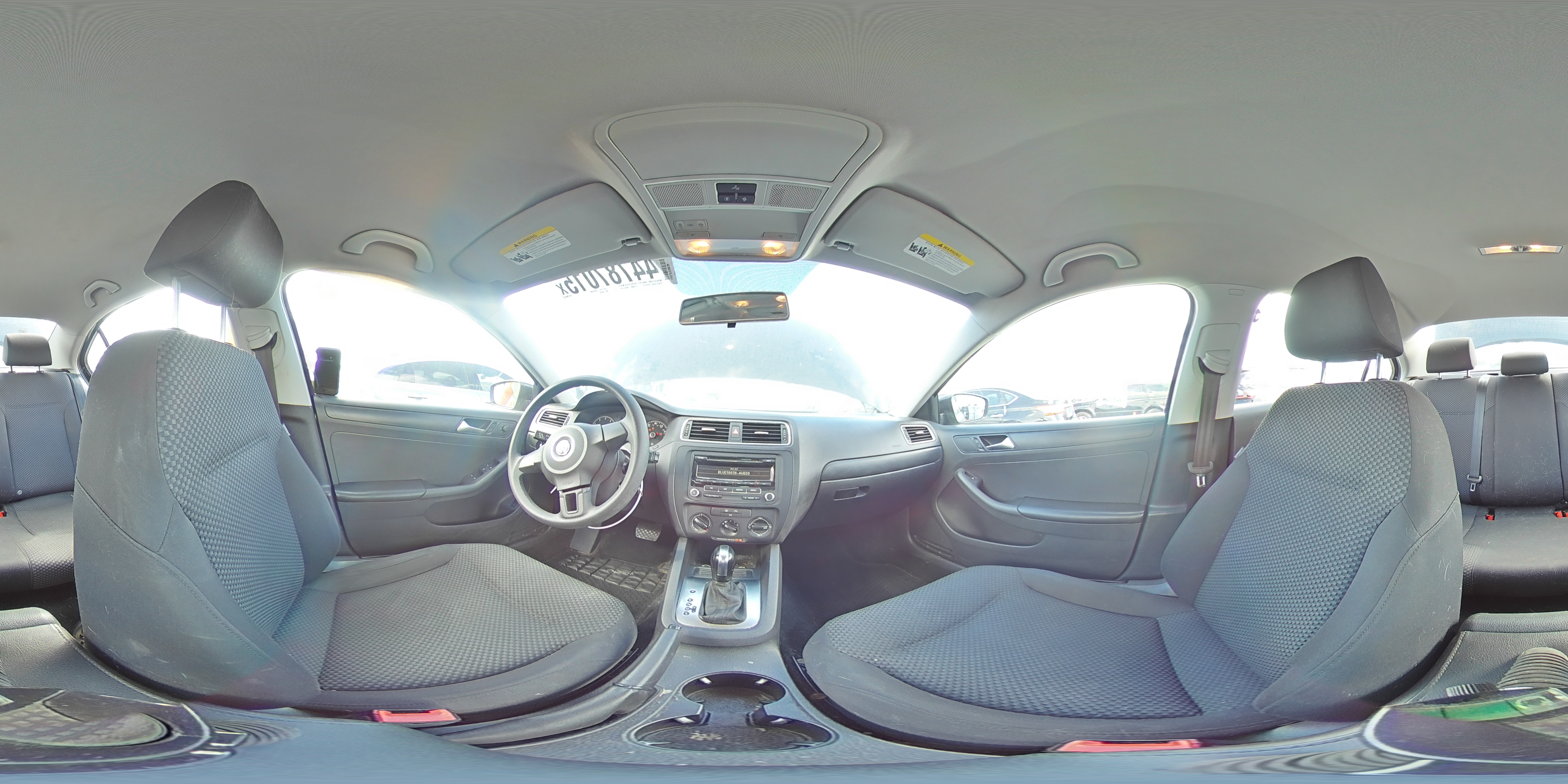 2014 Volkswagen Jetta - Image 12