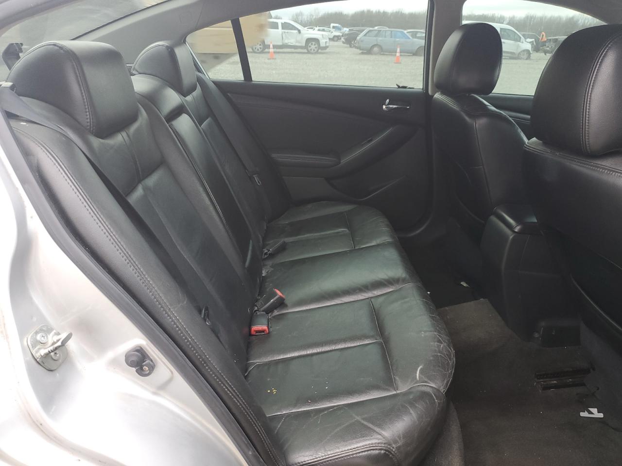 2011 Nissan Altima - Image 11