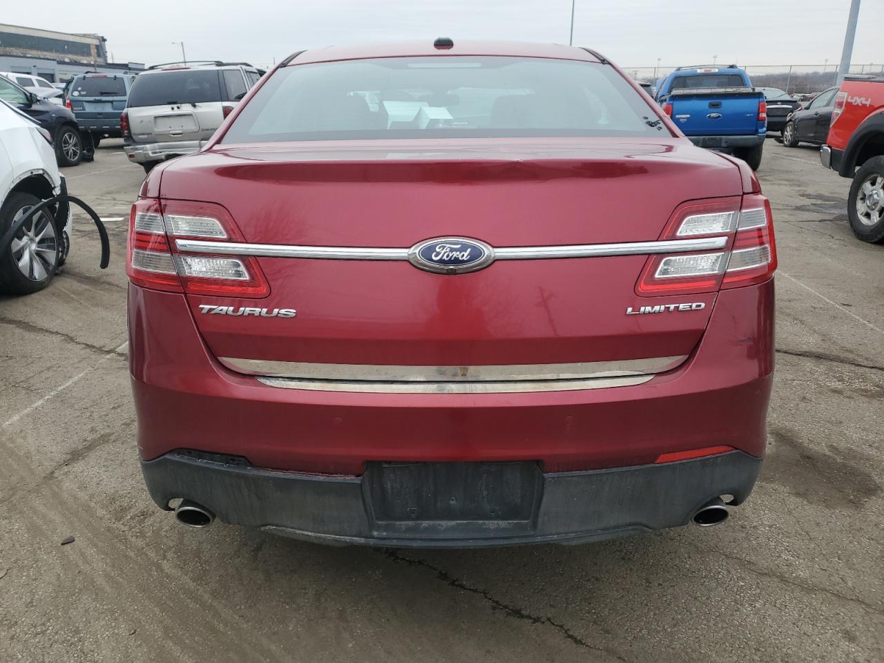 2013 Ford Taurus - Image 6