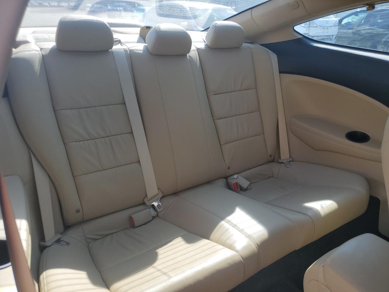 2012 Honda Accord - Image 10