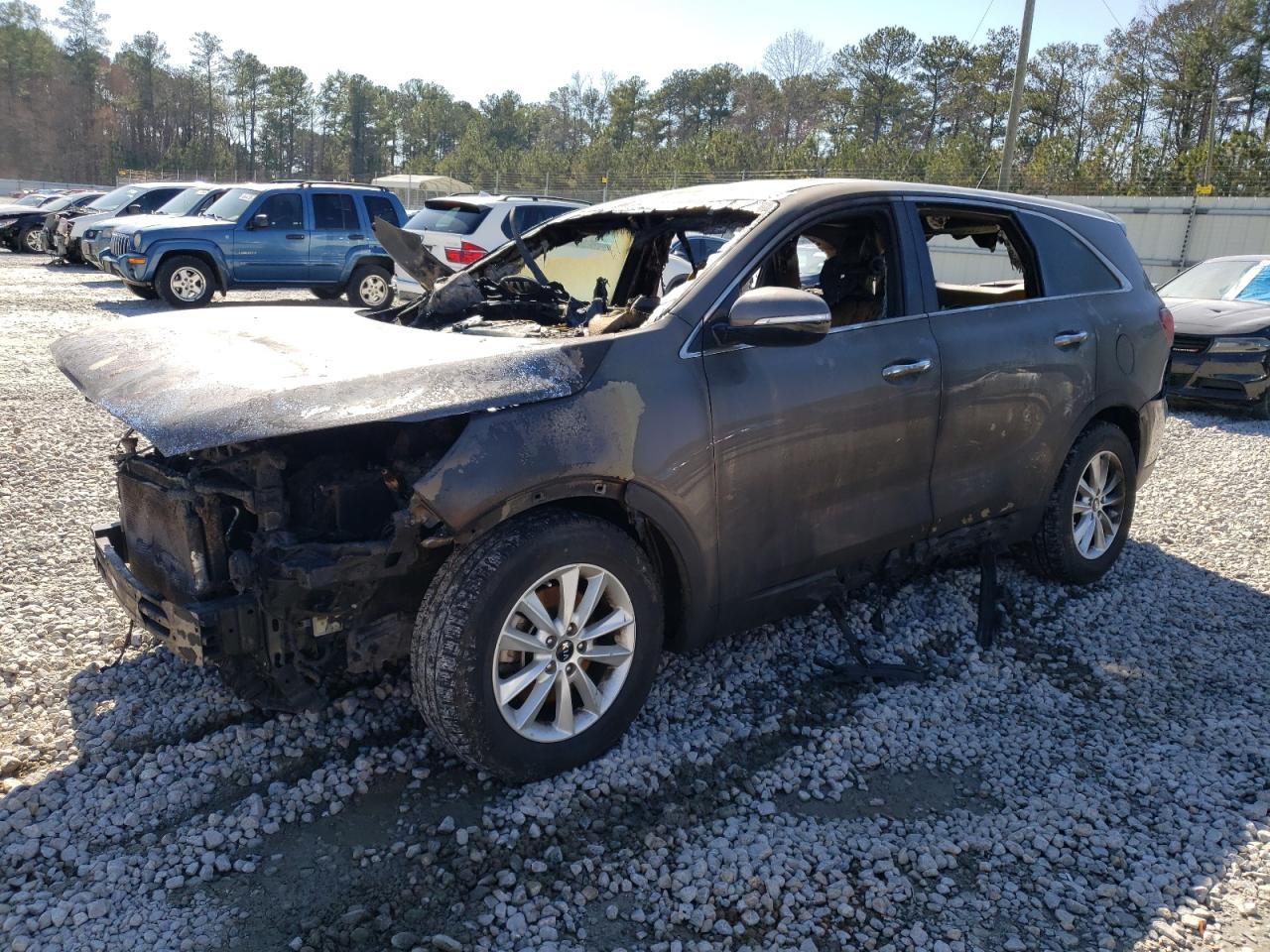 2020 Kia Sorento S продається в Ellenwood, GA - Burn