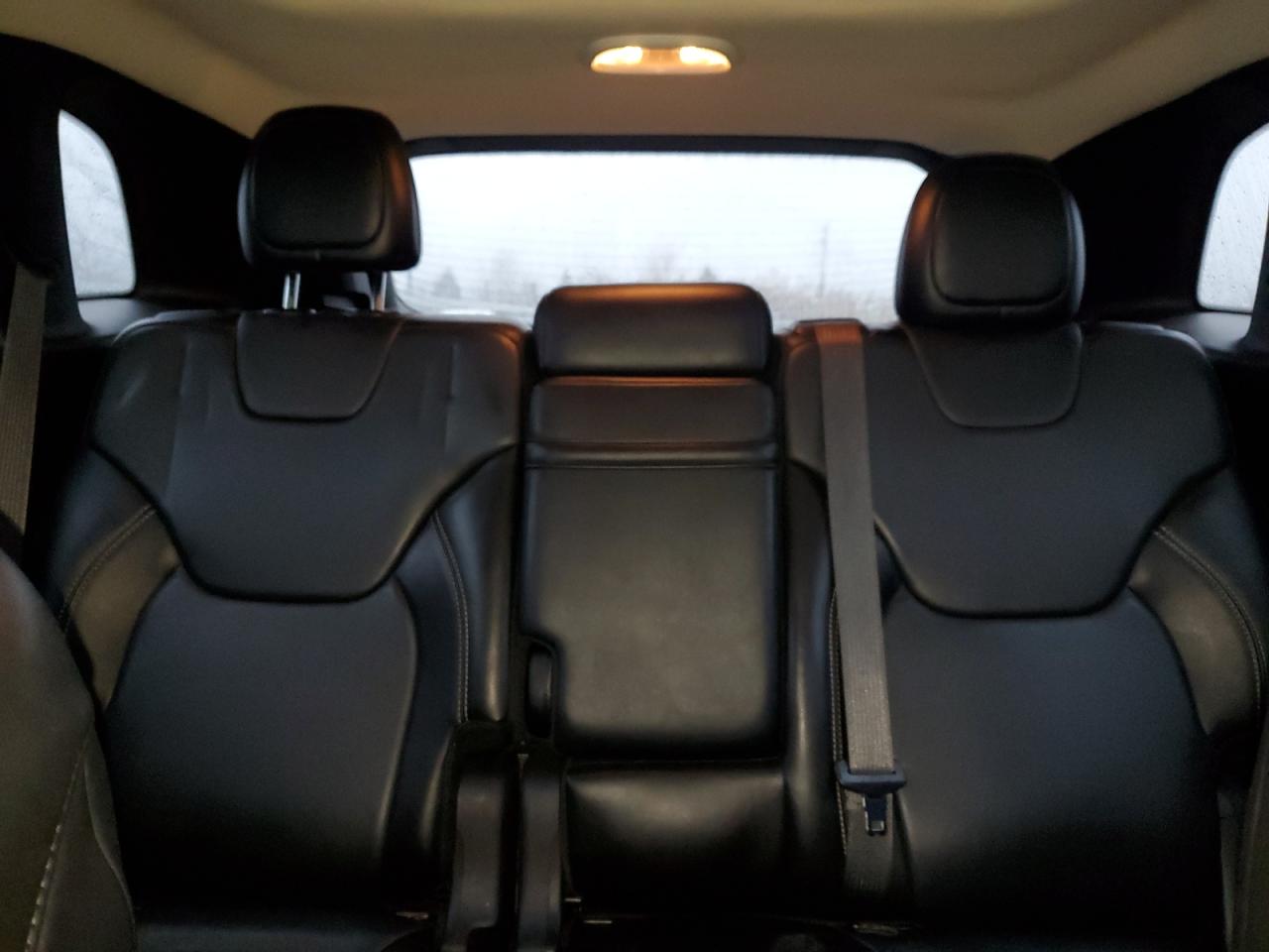 2015 Jeep Grand Cherokee - Image 10