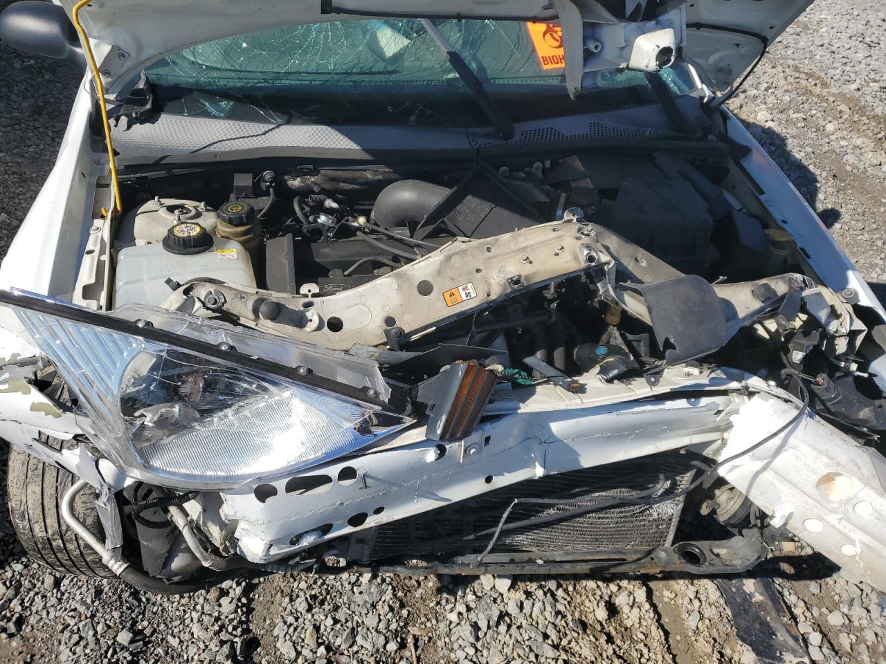 2002 Ford Focus - Image 11