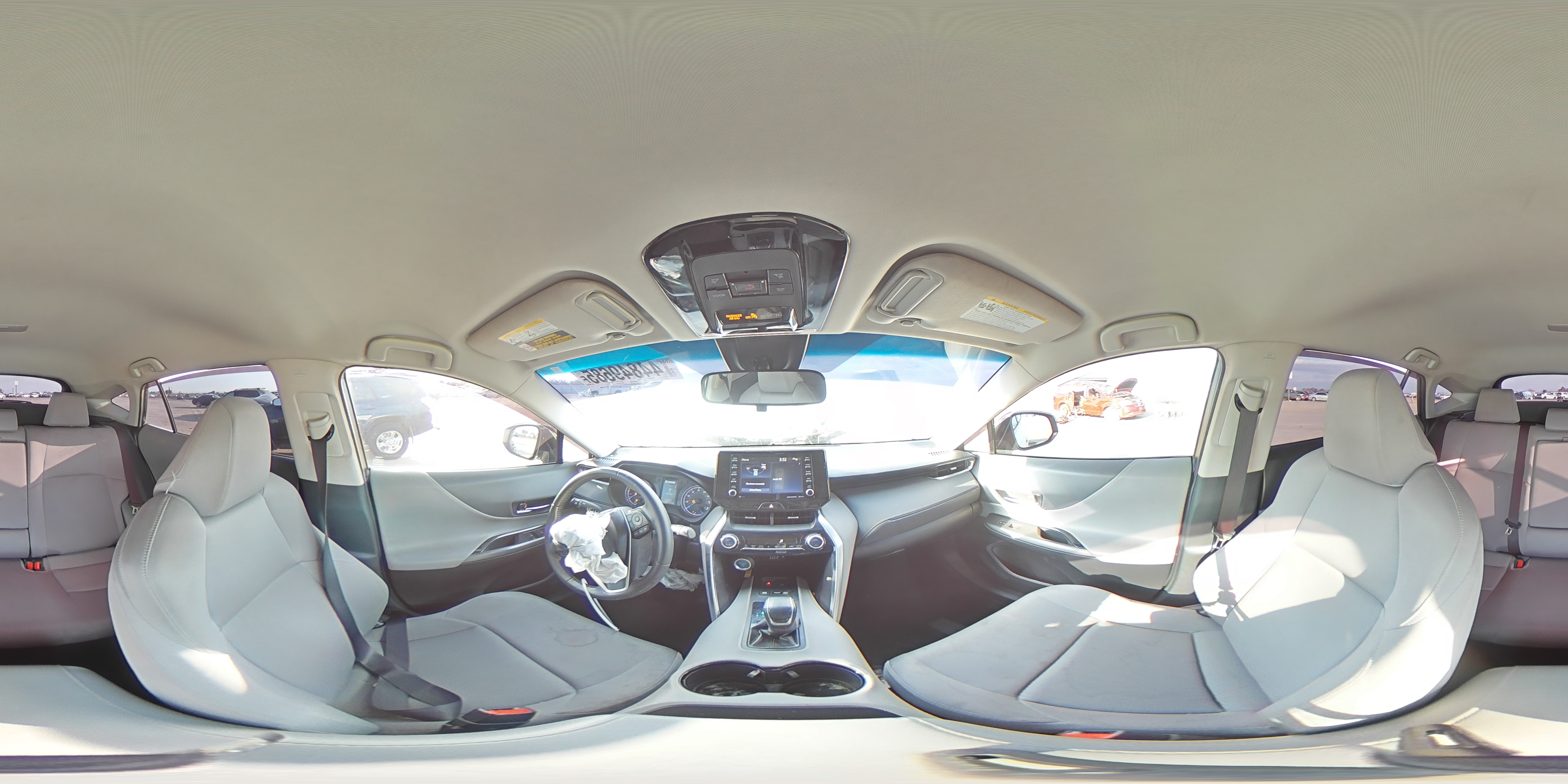 2021 Toyota Venza - Image 13