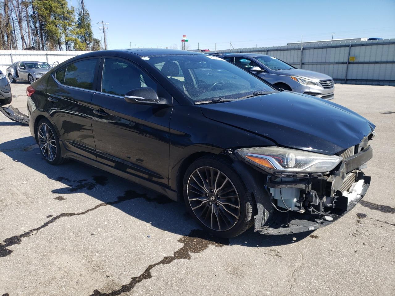 2018 Hyundai Elantra - Image 4