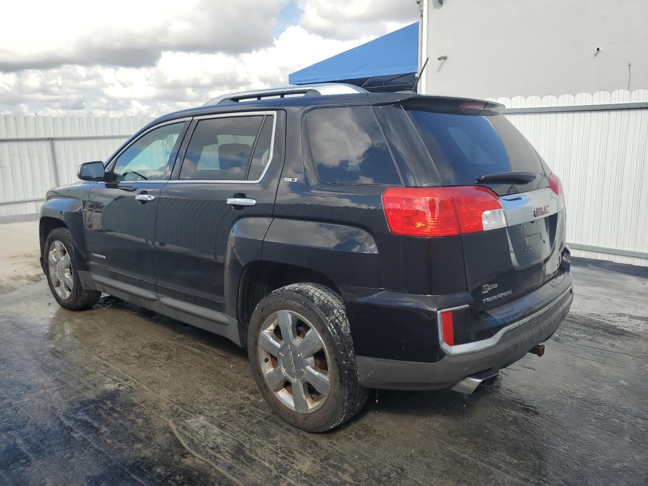 2016 GMC Terrain - Image 2