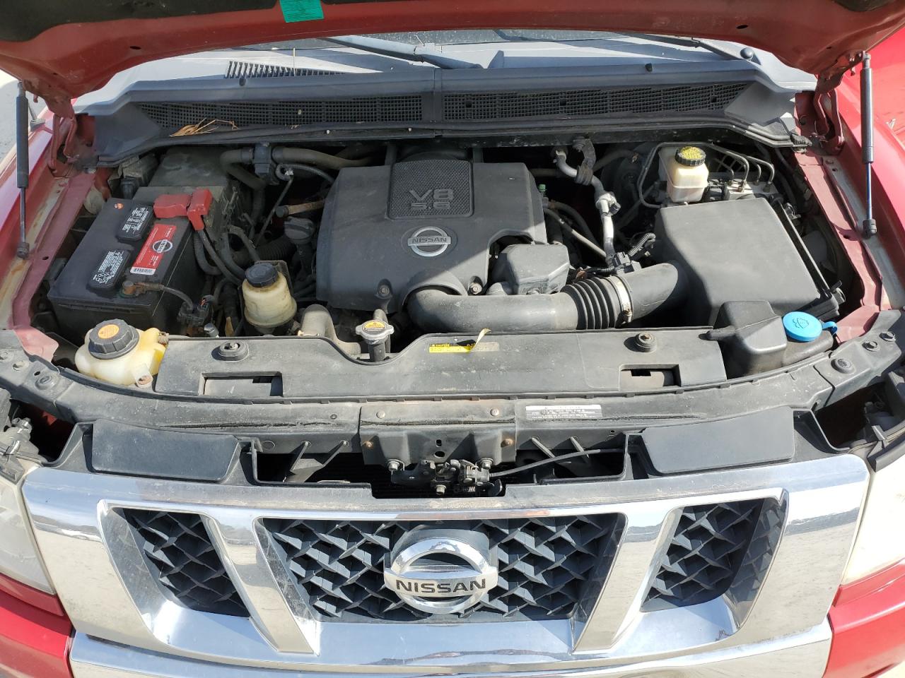 2011 Nissan Titan - Image 11