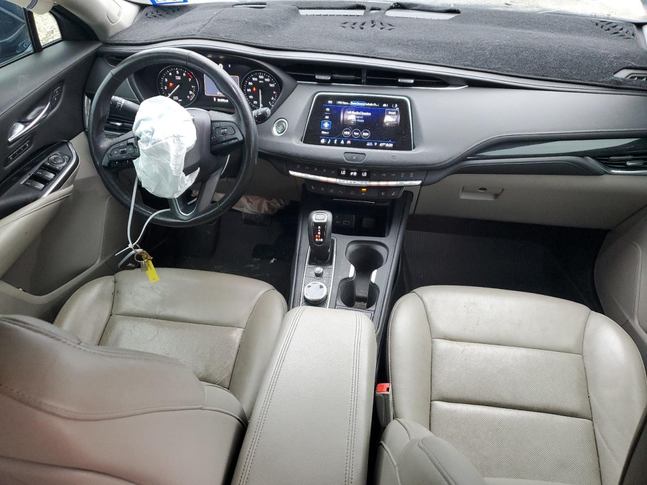 2019 Cadillac XT4 - Image 8