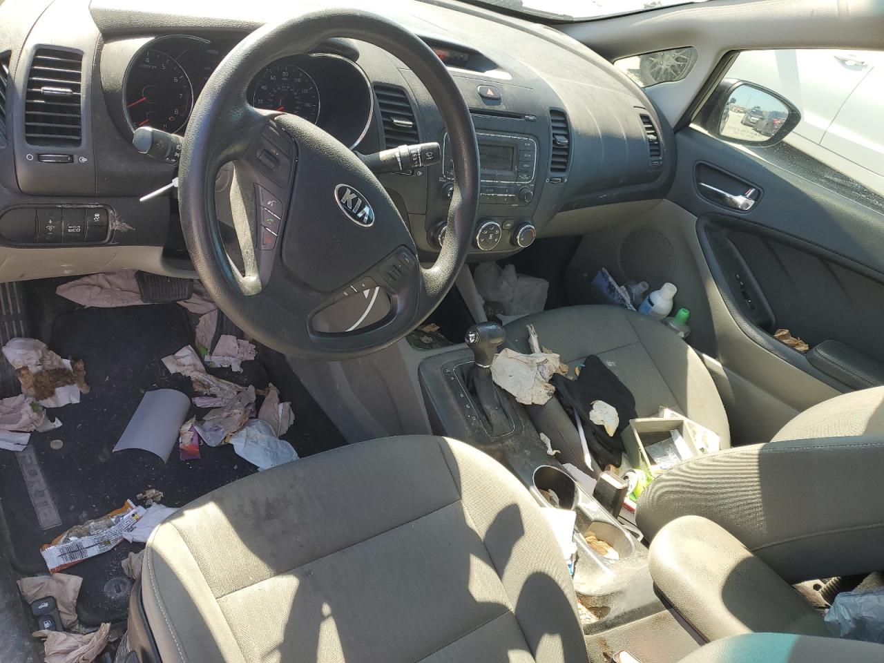 2016 Kia Forte - Image 8