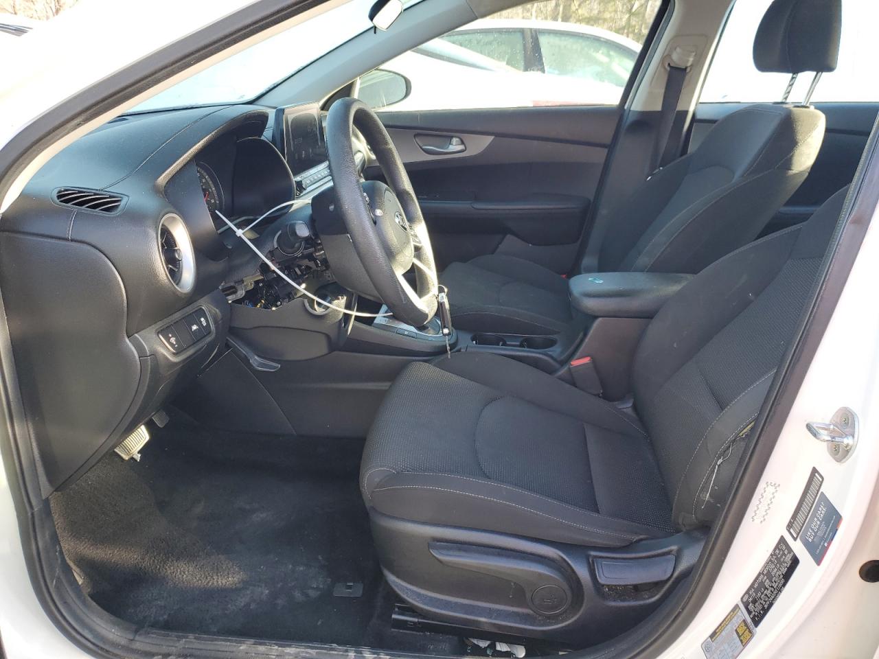 2019 Kia Forte - Image 7