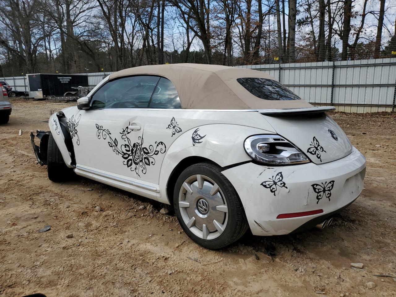 2014 Volkswagen Beetle - Image 2