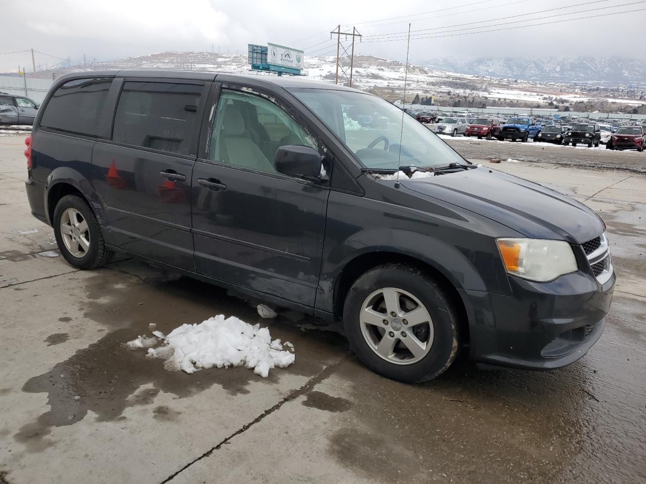 2012 Dodge Caravan - Image 4