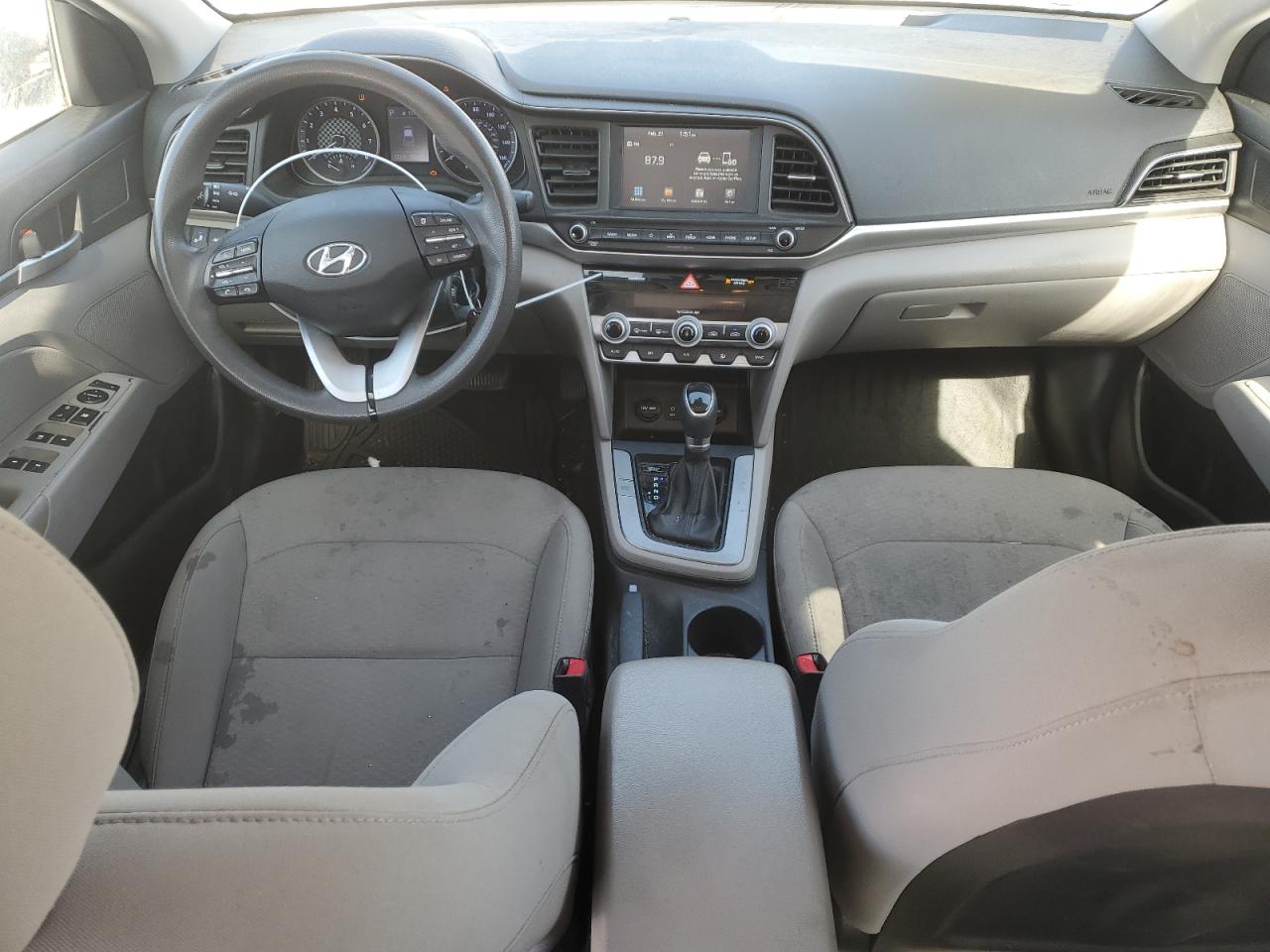 2020 Hyundai Elantra - Image 8