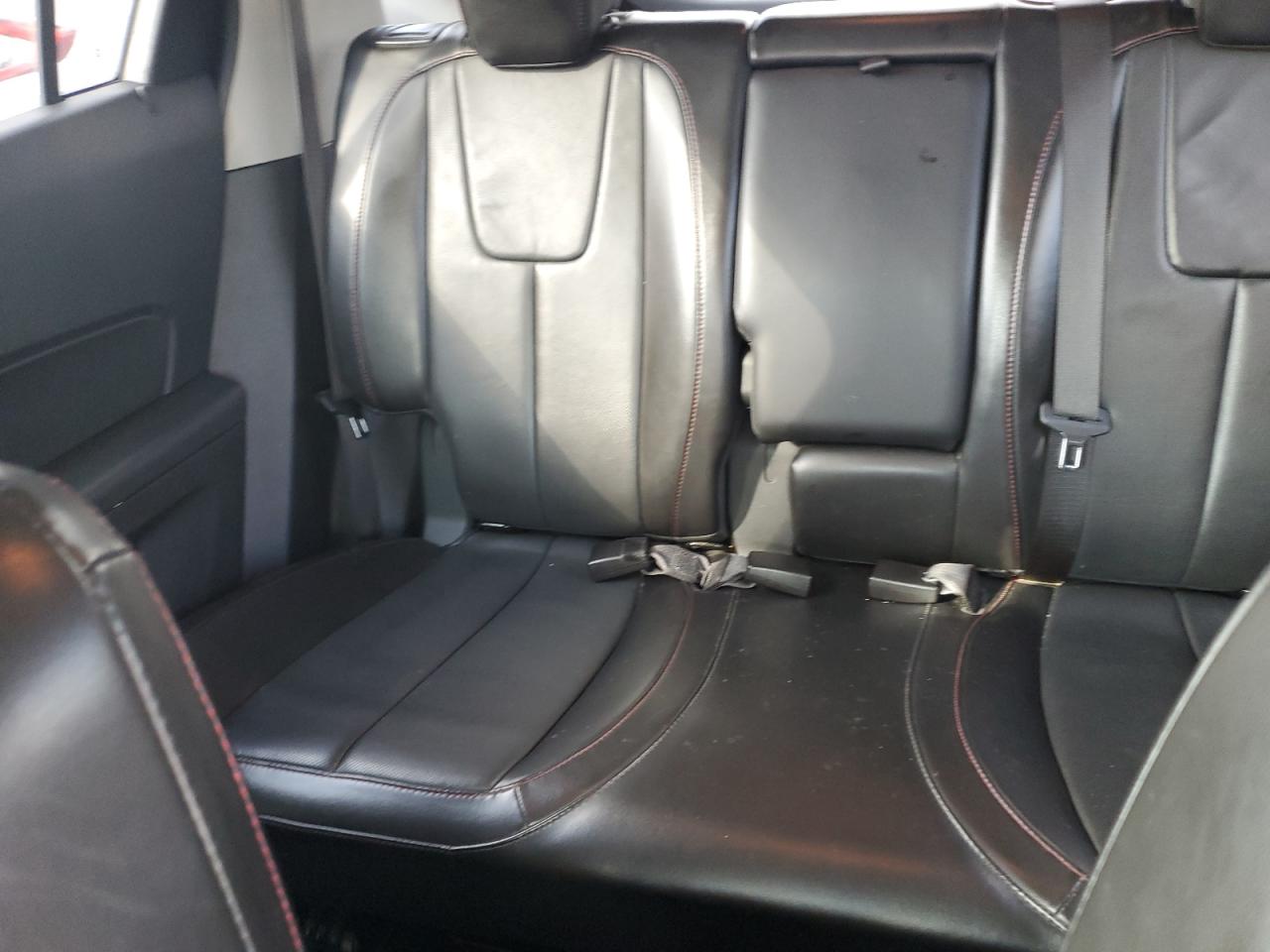 2015 GMC Terrain - Image 10