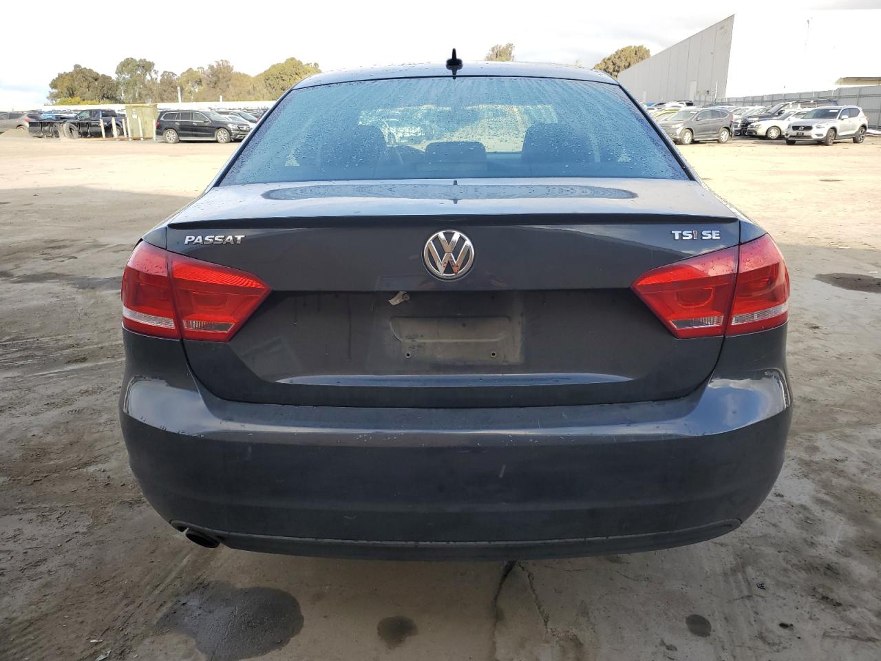 2015 Volkswagen Passat - Image 6