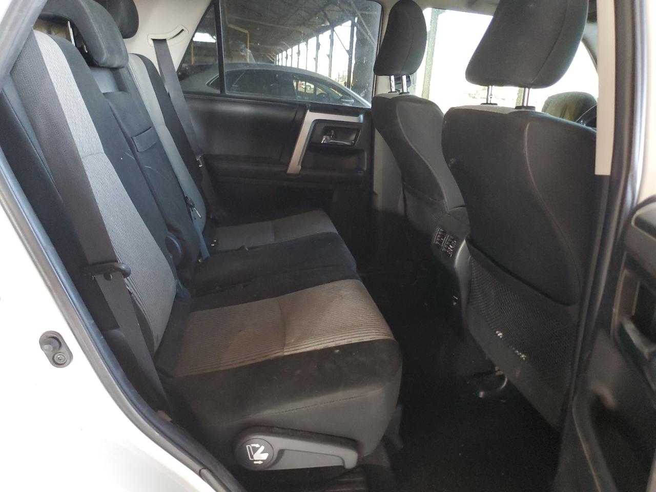 2014 Toyota 4Runner - Image 11