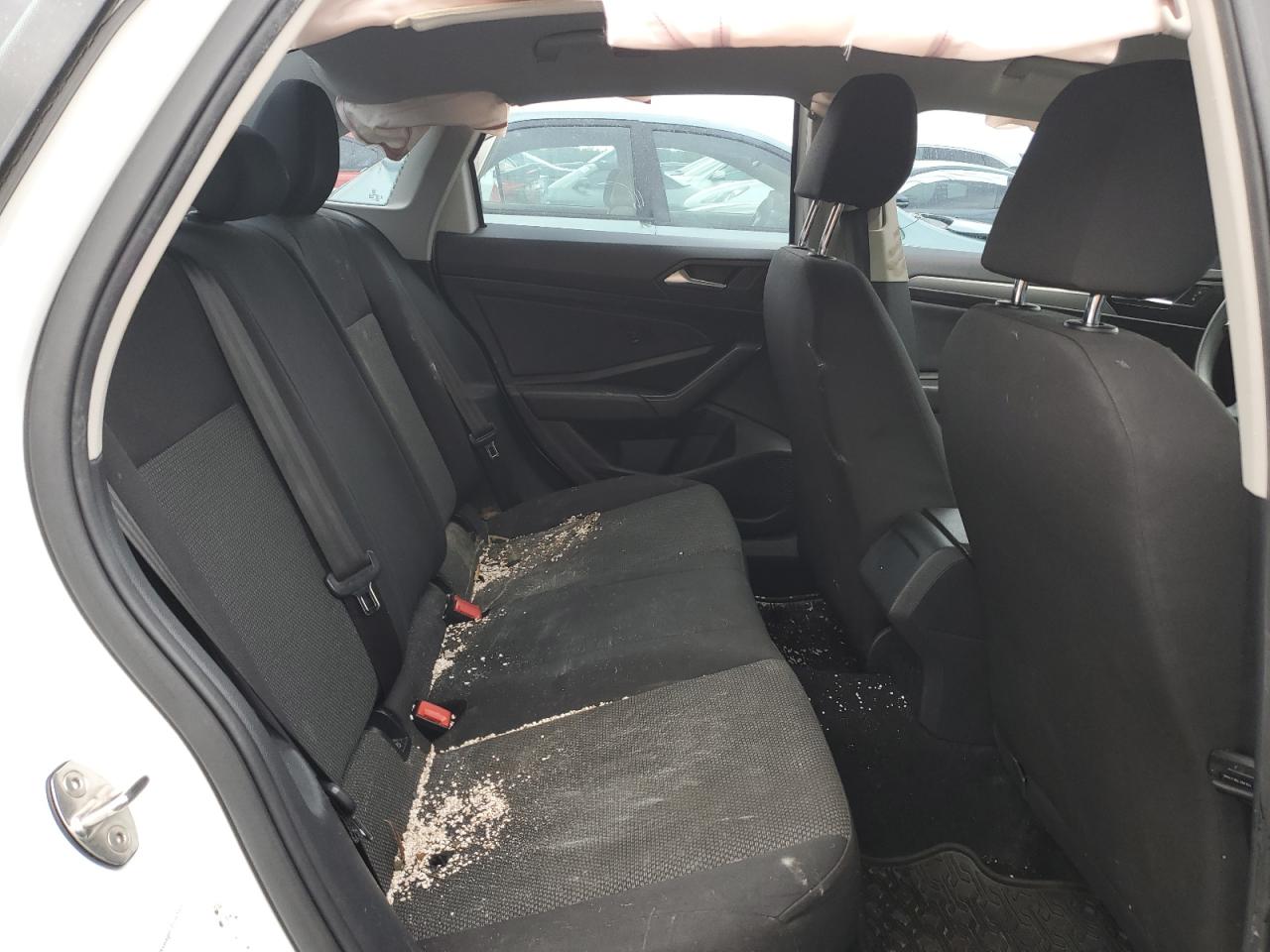 2019 Volkswagen Jetta - Image 10