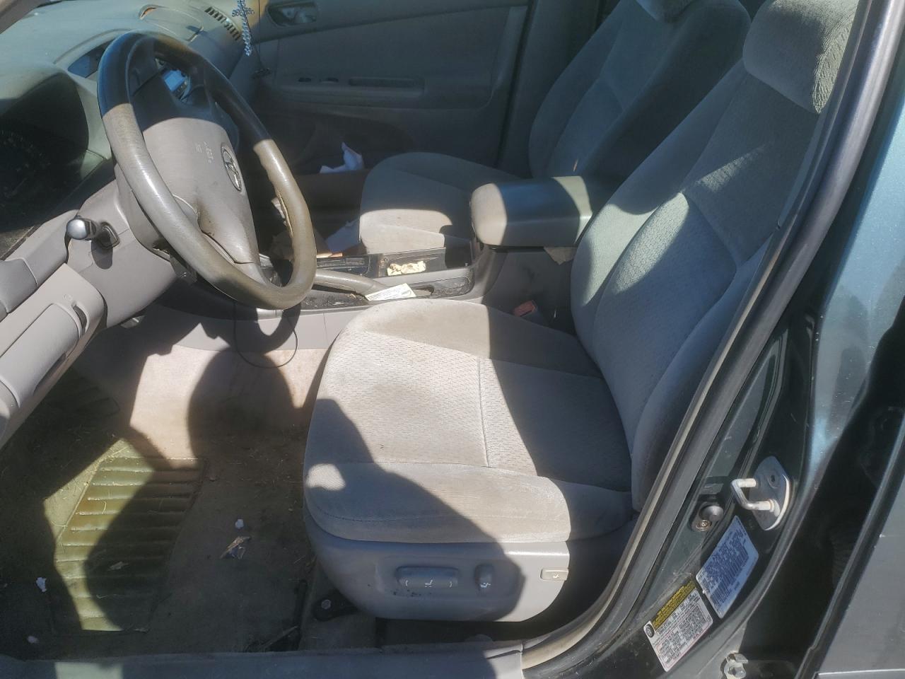 2004 Toyota Camry - Image 7