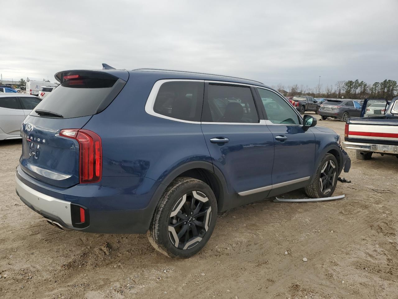 2024 Kia Telluride - Image 3
