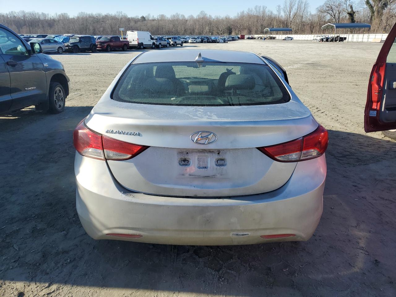 2012 Hyundai Elantra - Image 6