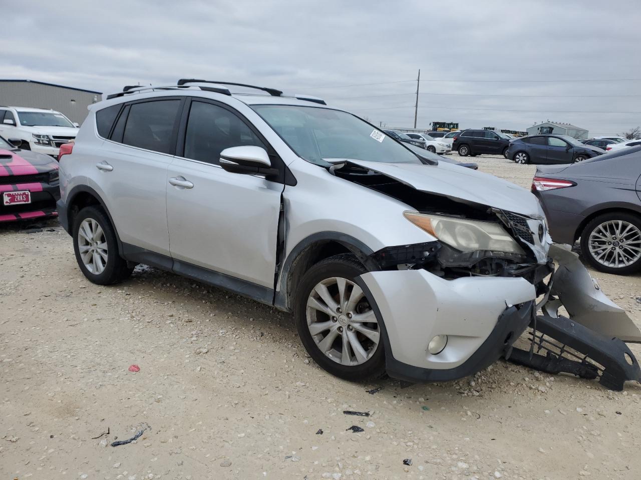 2013 Toyota RAV 4 - Image 4