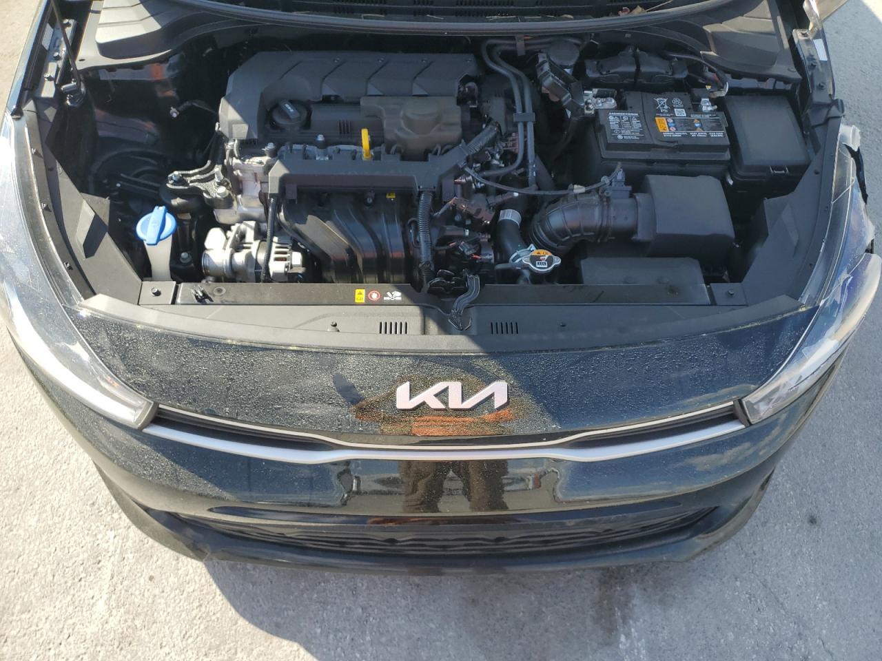 2023 Kia Rio - Image 11