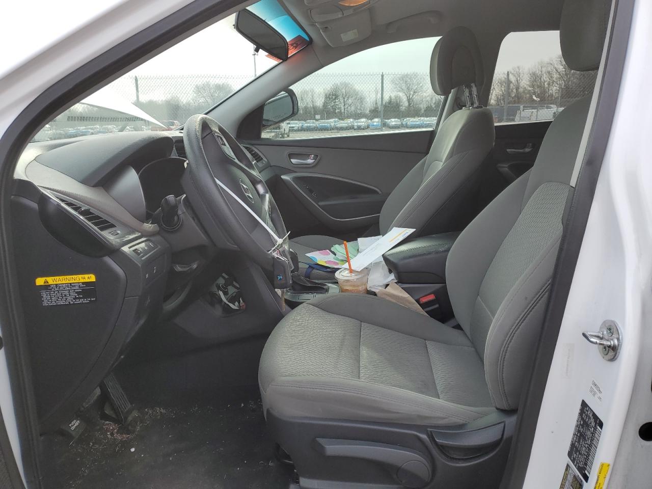 2016 Hyundai Santa Fe - Image 7