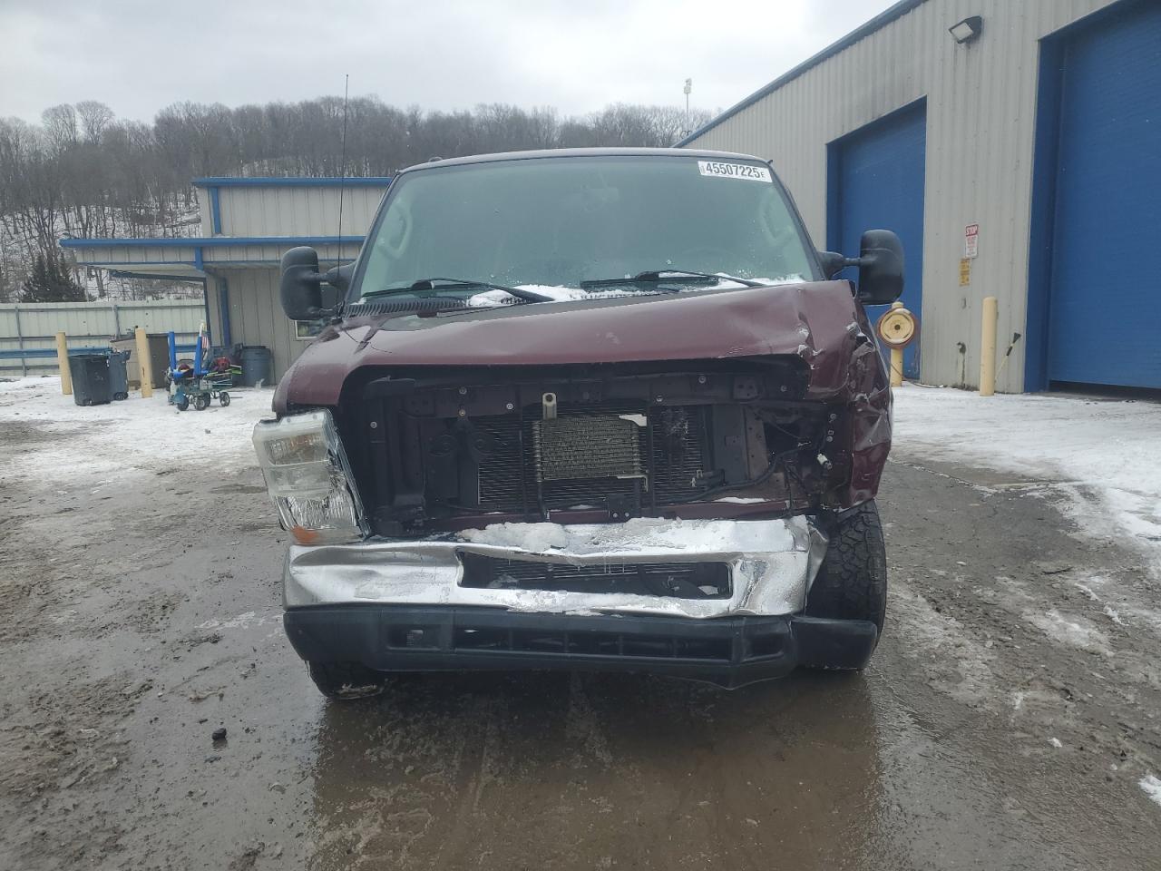 2011 Ford Econoline - Image 5