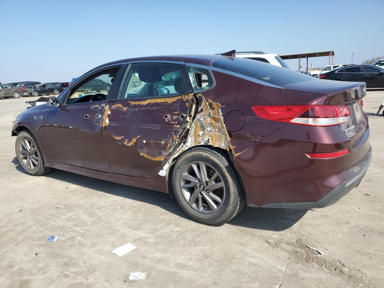 2020 Kia Optima - Image 2